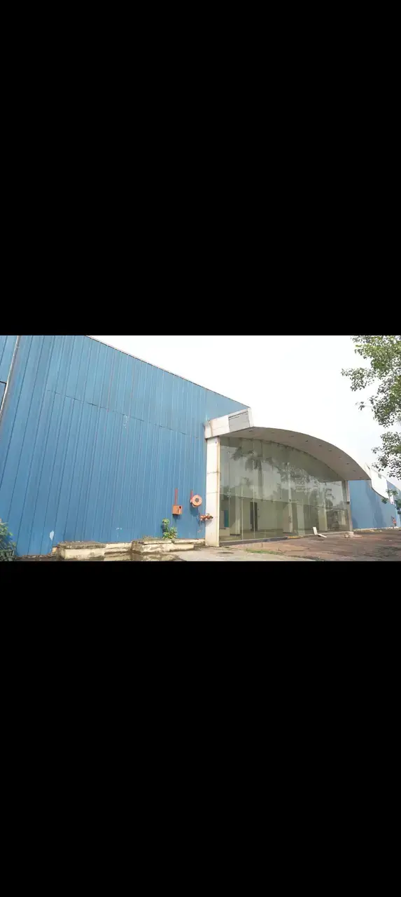 1,10,000 sqft warehouse in Surat, Gujarat