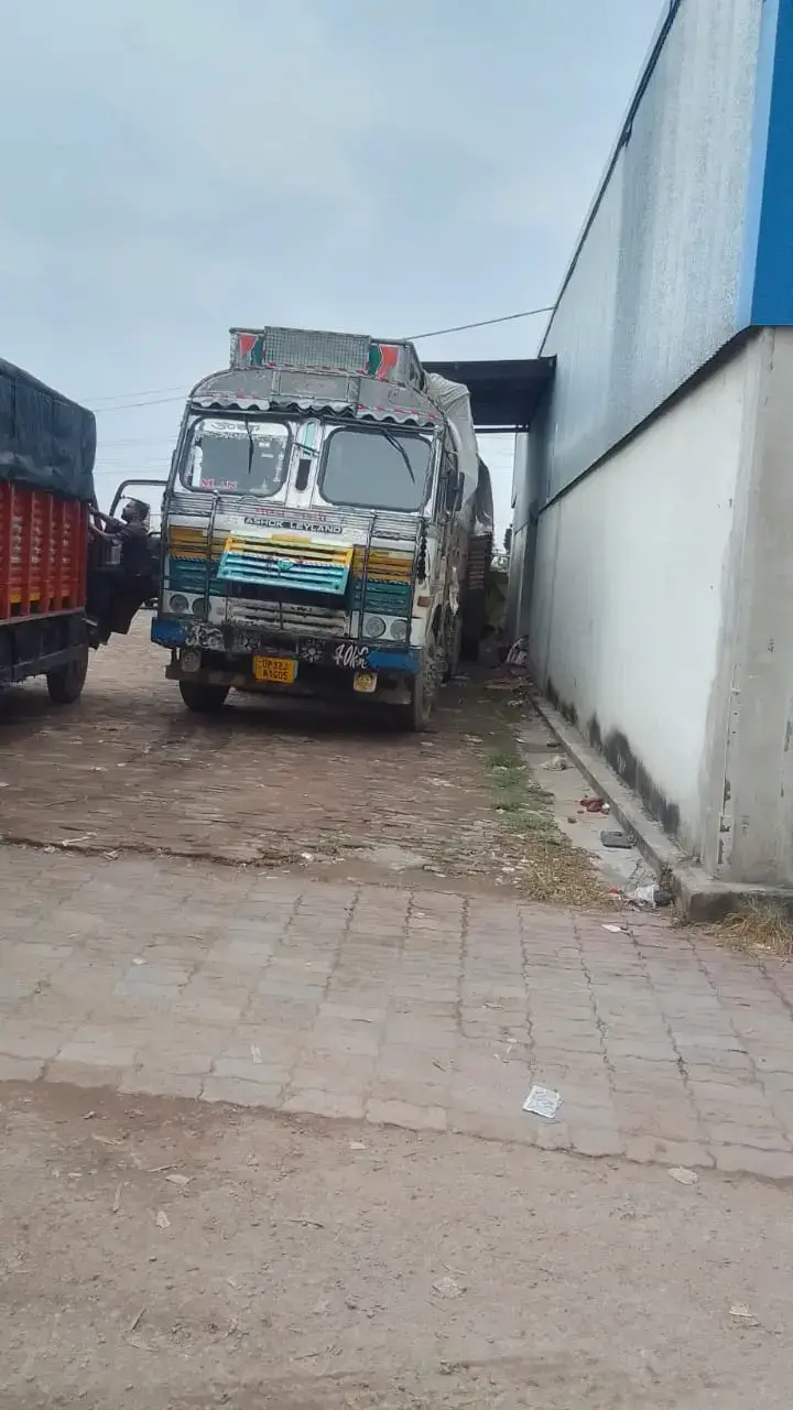 4,000 sqft warehouse in Lucknow, Uttar Pradesh