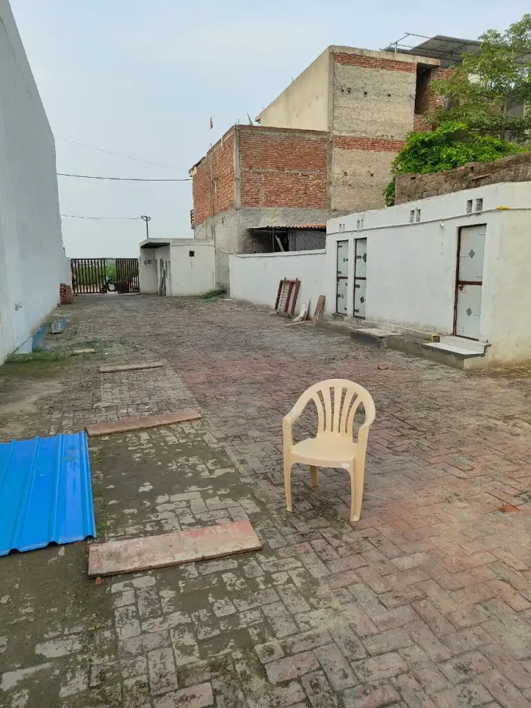 4,500 sqft warehouse in Greater Noida, Uttar Pradesh