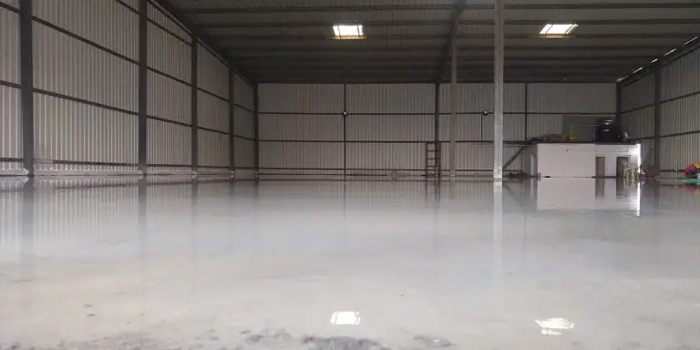 7,050 sqft warehouse in Surat, Gujarat