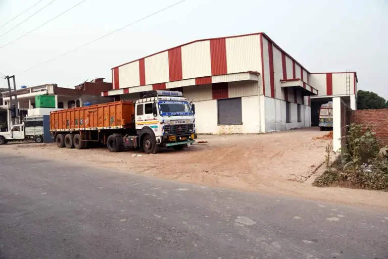 35,000 sqft warehouse in Lucknow, Uttar Pradesh