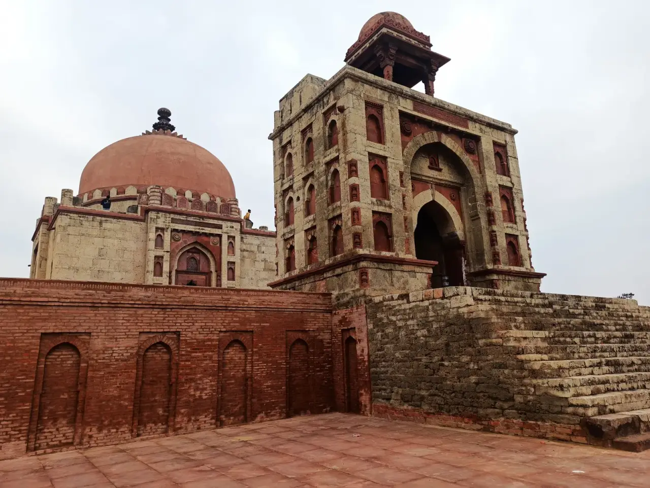 Khwaja Khizr Tomb, a historic monument in Sonipat